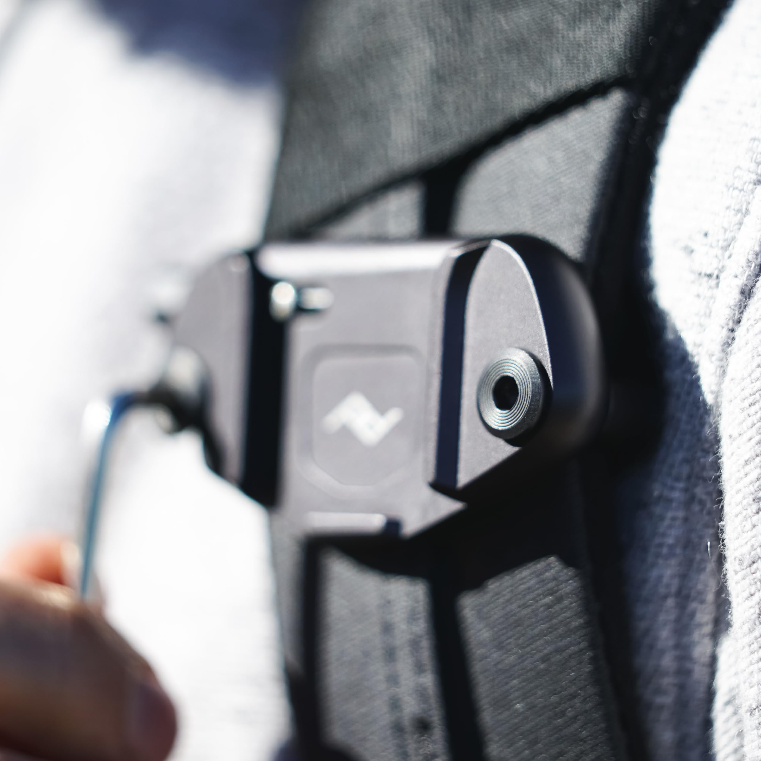 Peak Design Capture Camera Clip V3 Solo, Black Clip Only, Holds DSLR, Compact and Point and Shoot Bodies, Secure, Stable and Accessible, Attaches to Straps and Belts, Quick Release, 200 lb Capacity - Image 6