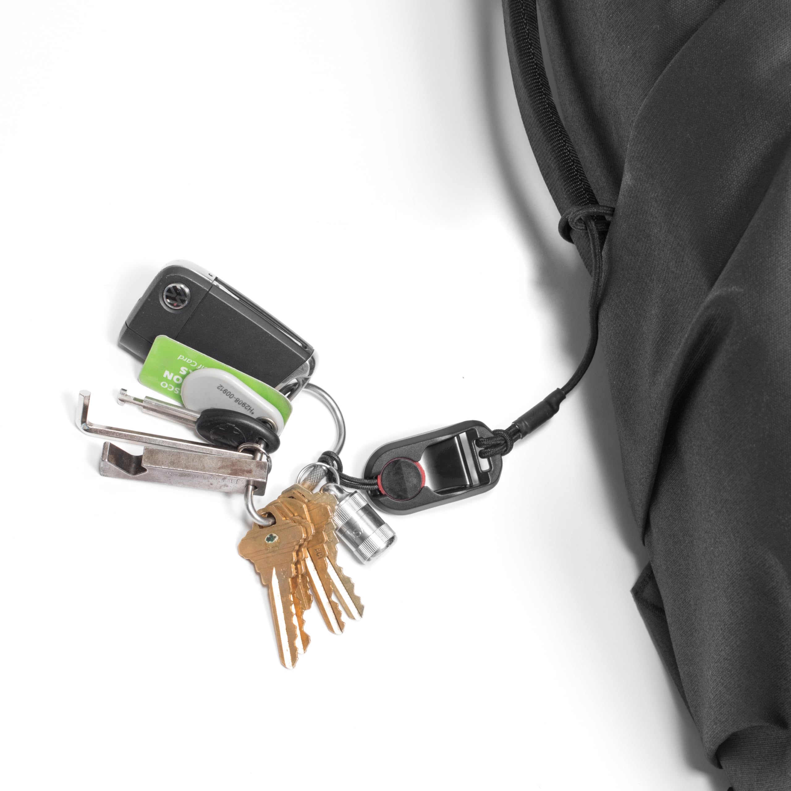 Peak Design Everyday Backpack 30L, Black, MagLatch Top, Dual Side Access, FlexFold Dividers, Fits 15" or 16" Laptop, For Camera Carry, Daily Commutes or Travel, Versatile Backpack for Men and Women - Image 4