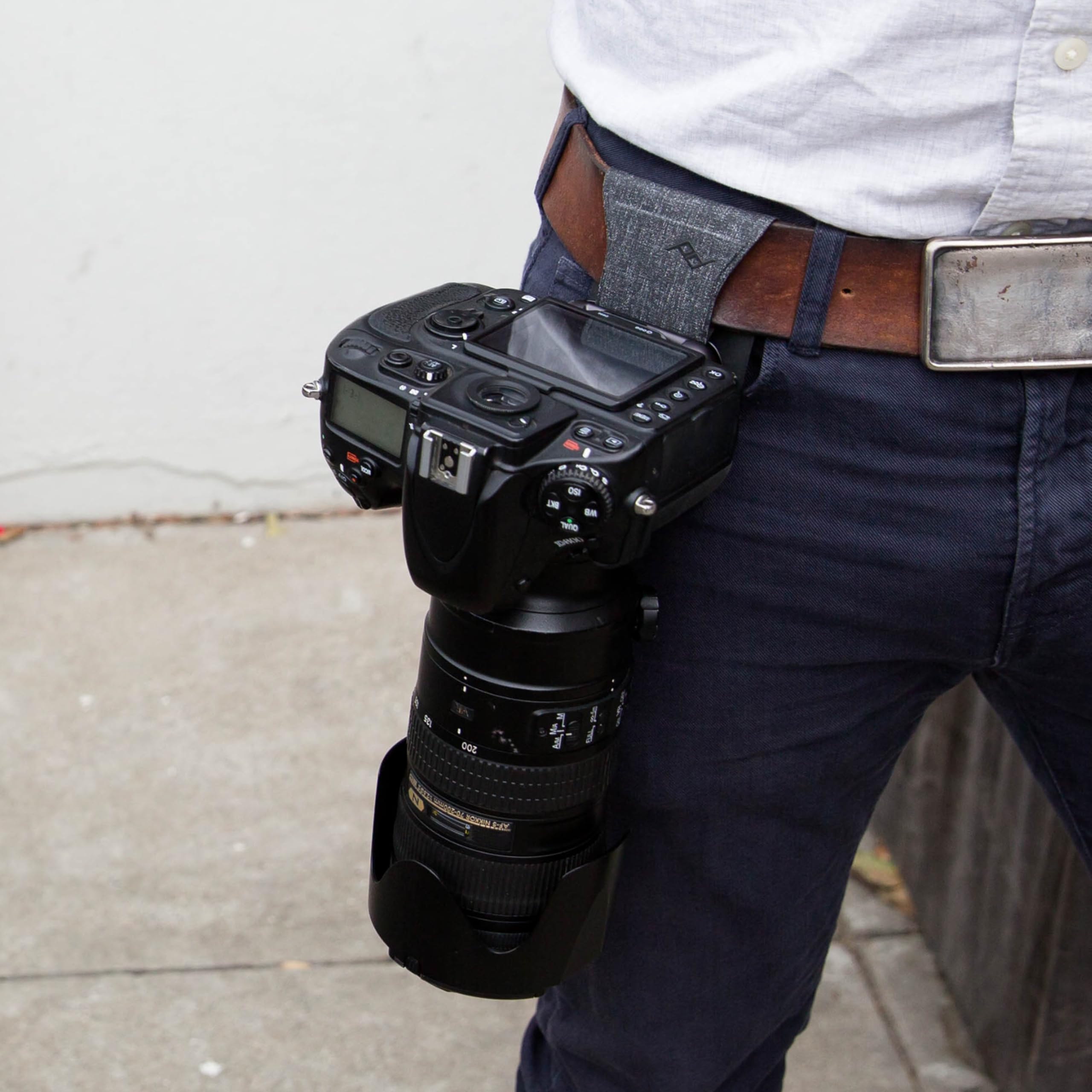 Peak Design Pro Pad V2, Charcoal, Enhanced Comfort and Stability for Capture Camera Clip, Holds DSLR, Compact and Point and Shoot Bodies, Attaches to Backpack Straps and Belts, Weatherproof EVA Foam - Image 3